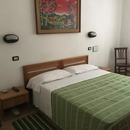 Dora Hotel