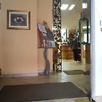 Dora