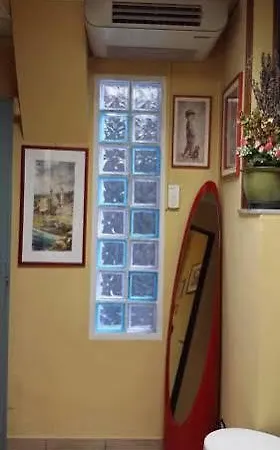 Dora Hotel *