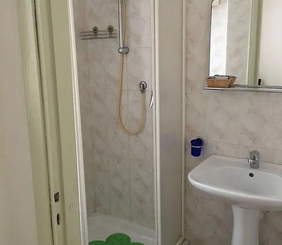 Hotel Dora